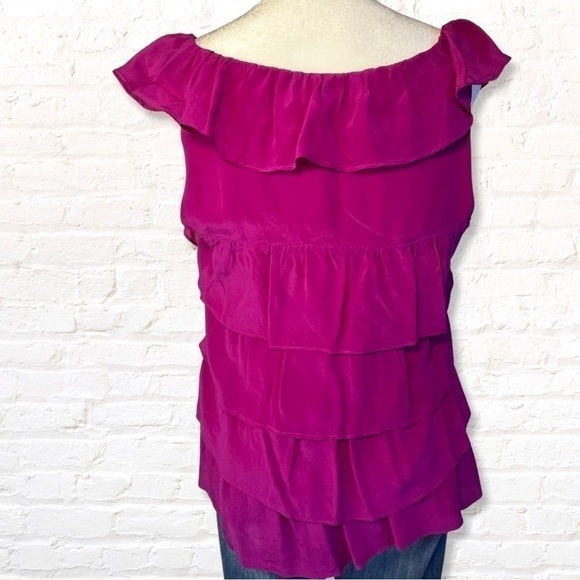 🎁 3 for $30 Bellatrix Fuchsia Silk Ruffled Top With Front Zipper - Picture 3 of 7